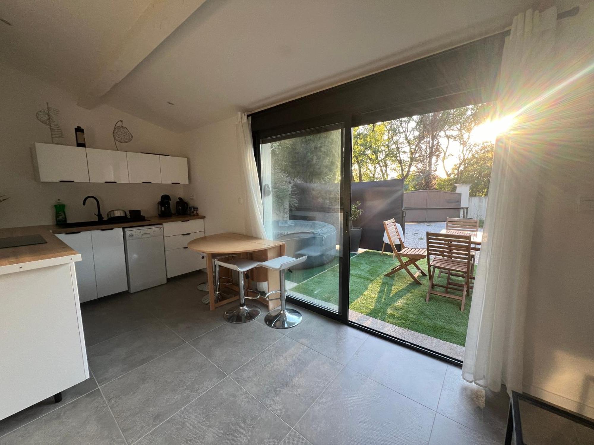 L'Escale Appartement Meyreuil Buitenkant foto