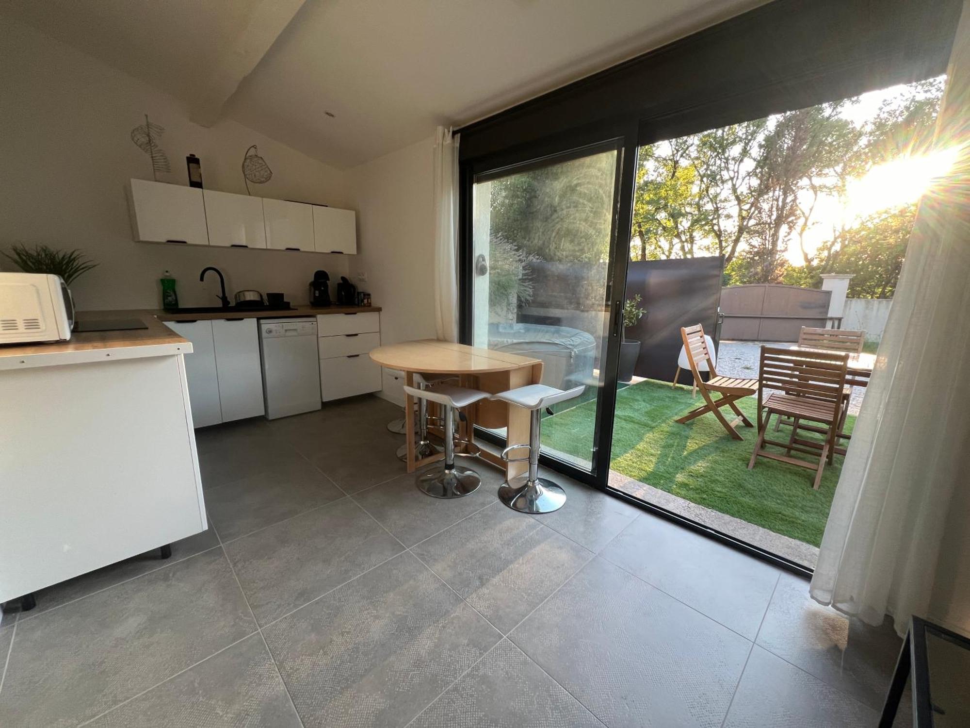L'Escale Appartement Meyreuil Buitenkant foto